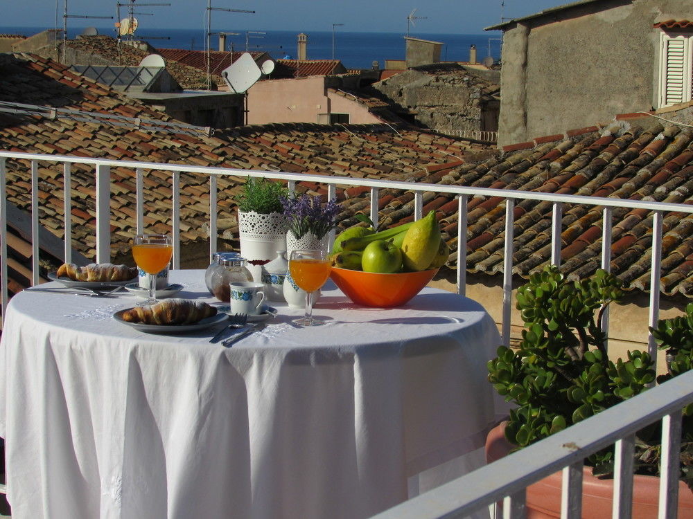 Le Terrazze Bed & Breakfast Tropea Exterior photo